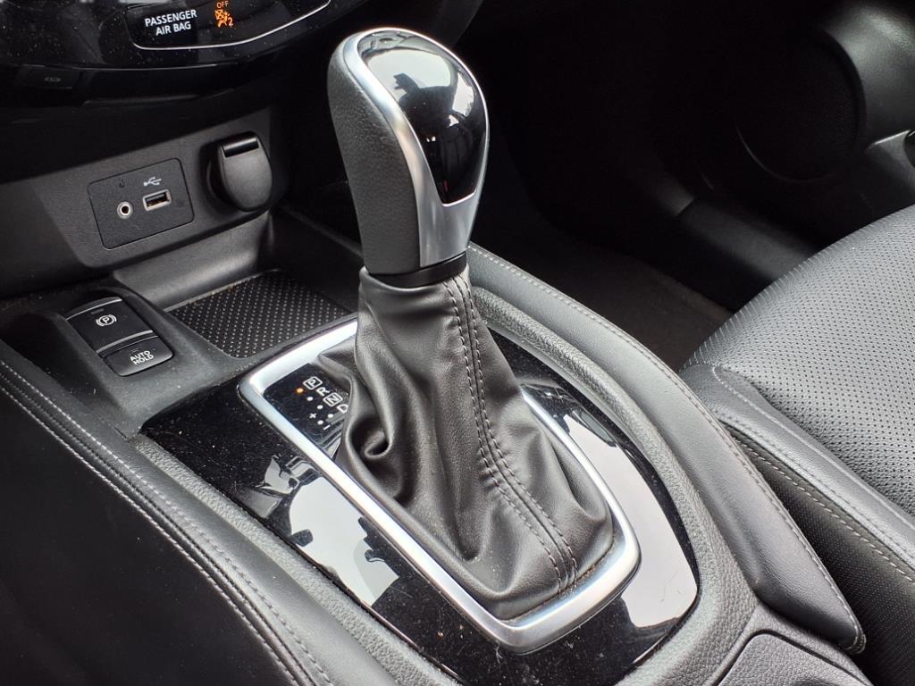 2020 Nissan Rogue Sport SL