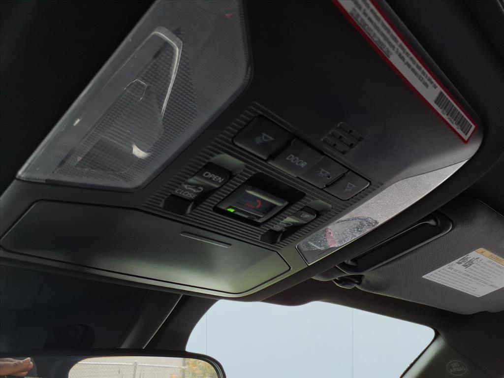 2024 Toyota RAV4 Prime SE