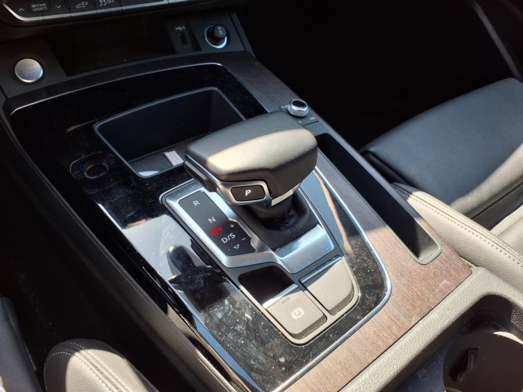 2023 Audi Q5 e quattro S line Premium 55 TFSI