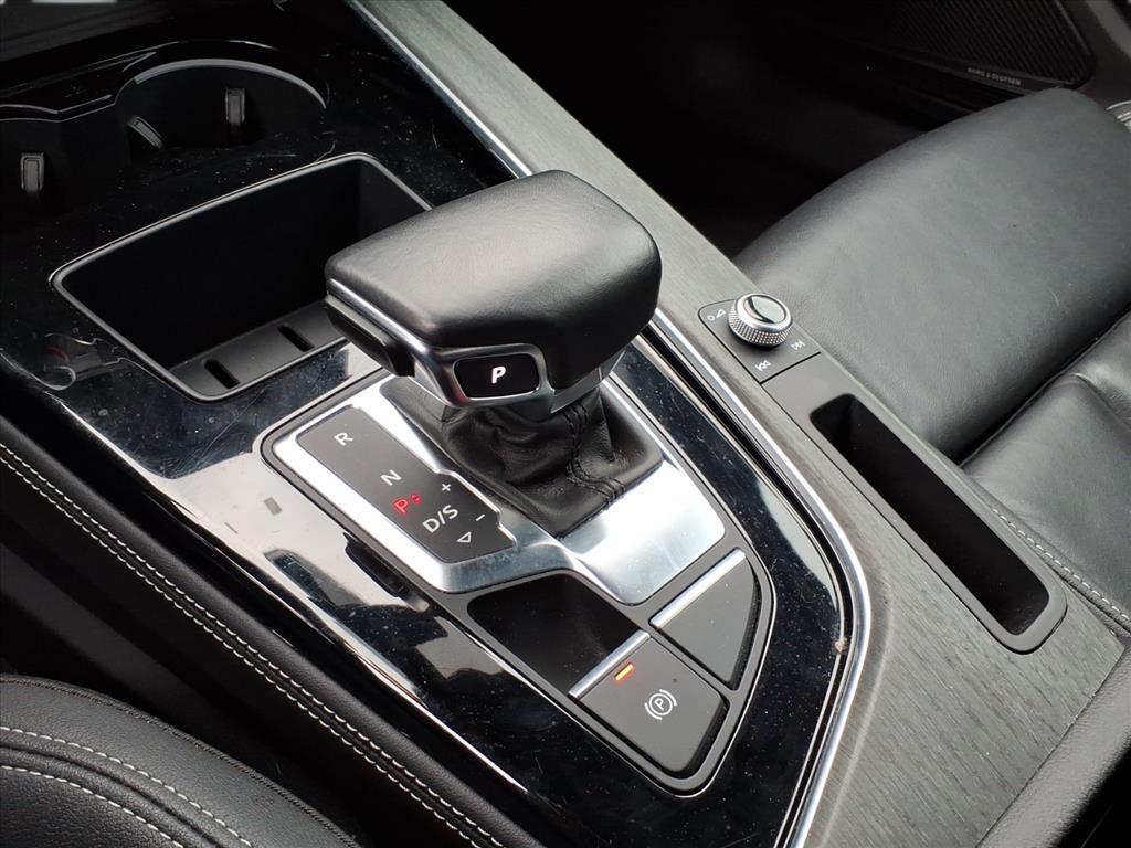 2024 Audi A4 quattro S line Prem Plus 45 TFSI 2024 Audi A4 quattro S line Prem Plus 45 TFSI