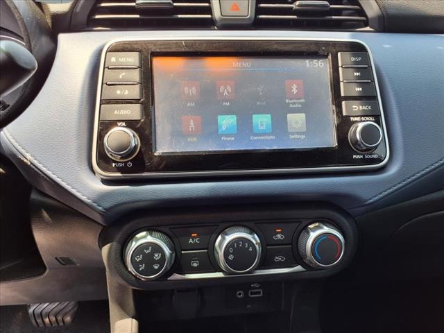 2023 Nissan Versa SV