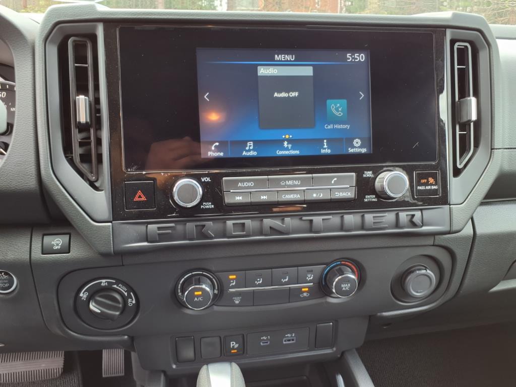 2025 Nissan Frontier S