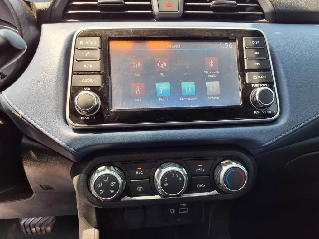 2023 Nissan Versa SV