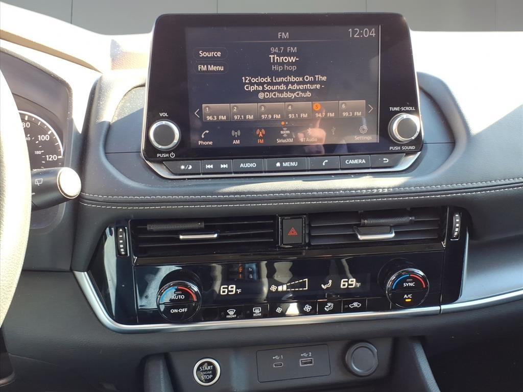 2021 Nissan Rogue SV 2021 Nissan Rogue SV