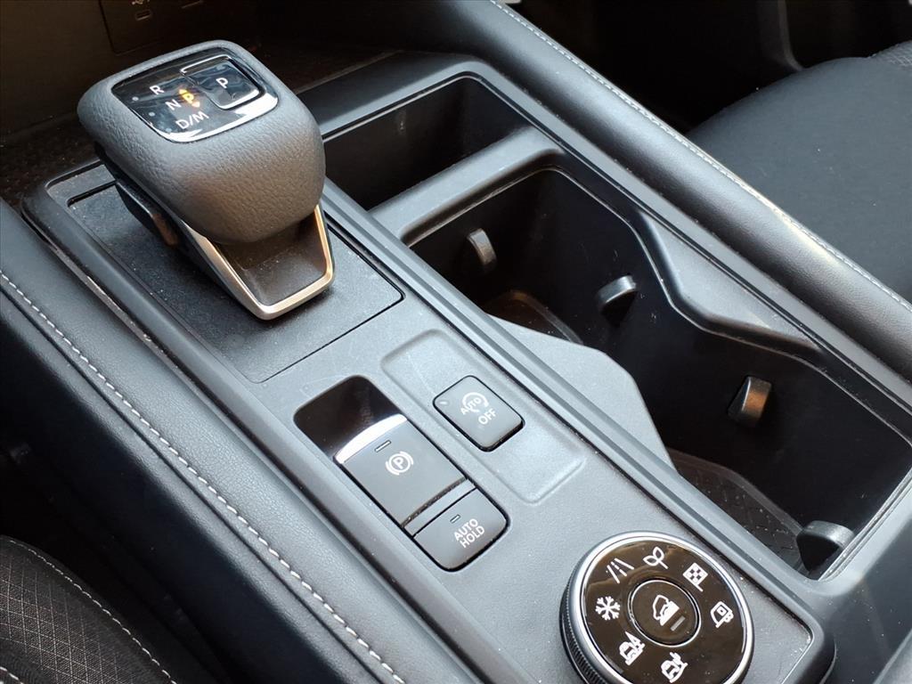 2023 Nissan Pathfinder S 2023 Nissan Pathfinder S