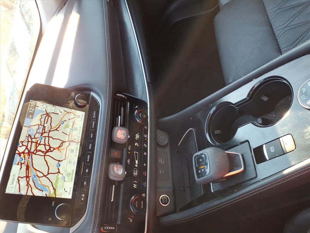 2023 Nissan Rogue Platinum 2023 Nissan Rogue Platinum