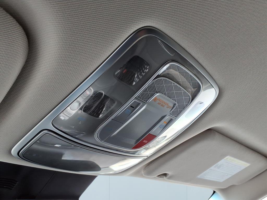 2025 Genesis GV70 2.5T Standard