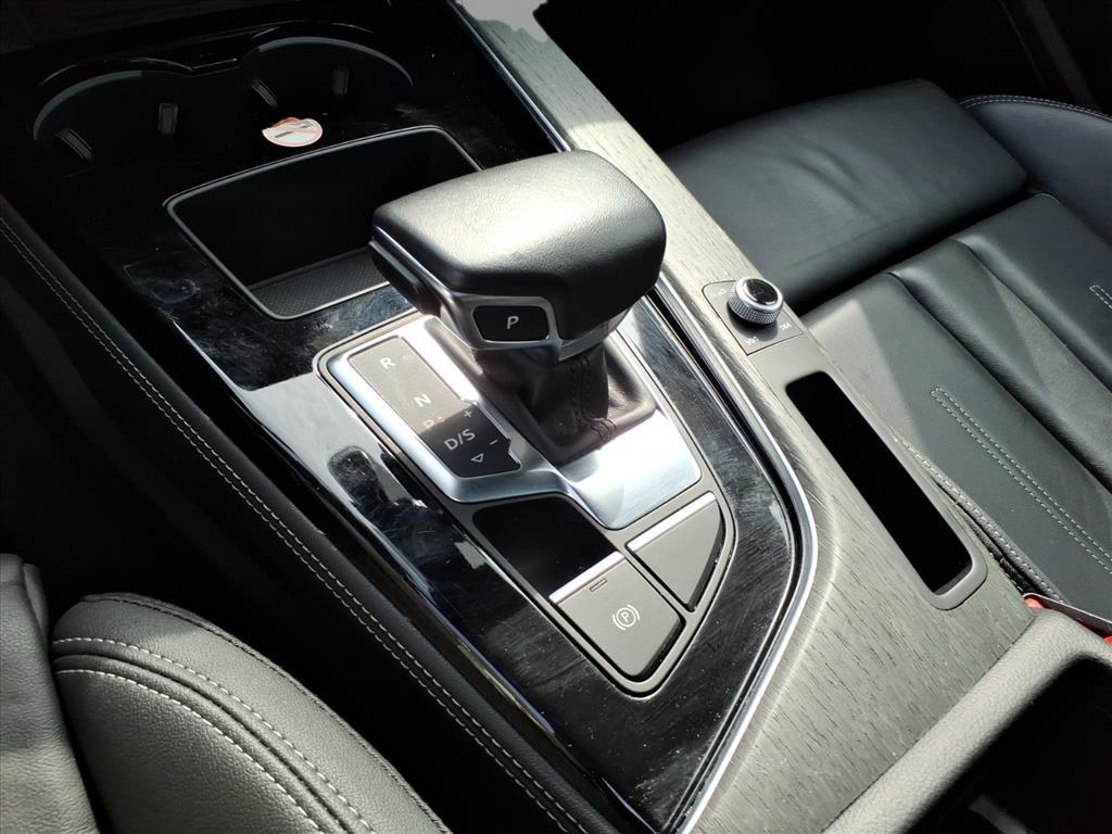 2024 Audi A4 quattro S line Prem Plus 45 TFSI