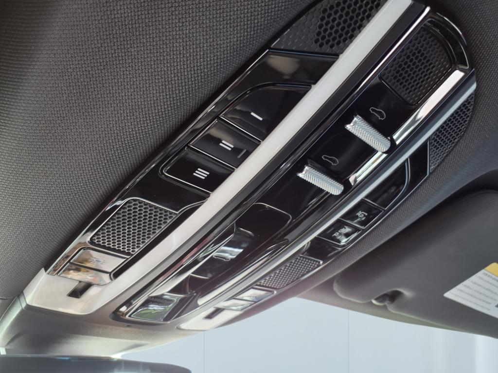 2021 Porsche Panamera 4 2021 Porsche Panamera 4