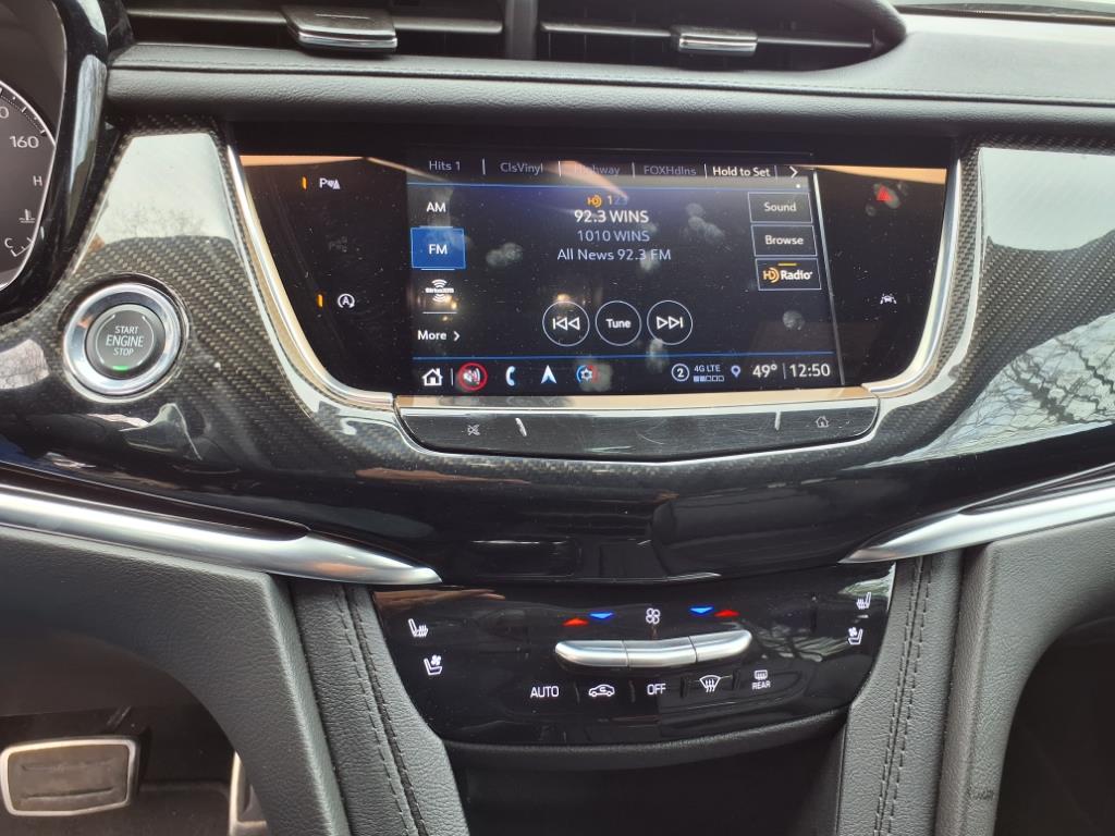 2024 Cadillac XT6 Sport