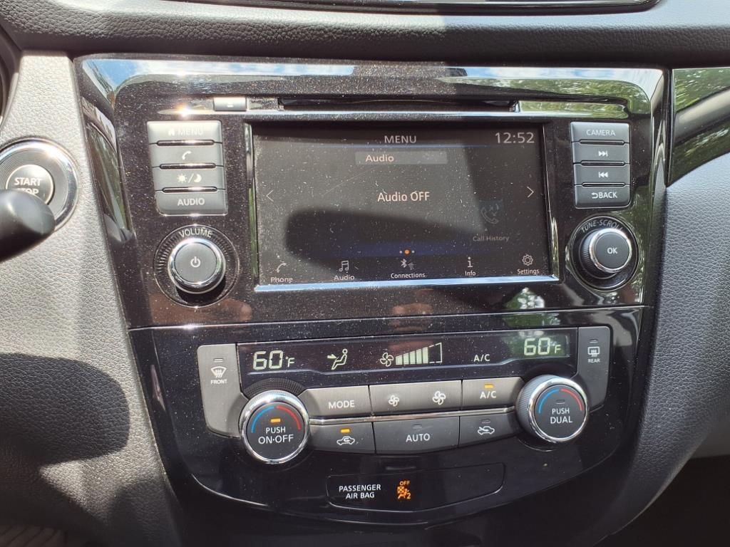 2021 Nissan Rogue Sport SV