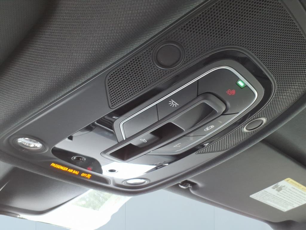 2024 Audi A4 quattro S line Prem Plus 45 TFSI