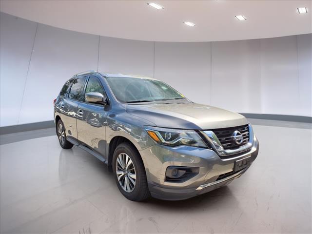 2019 Nissan Pathfinder S