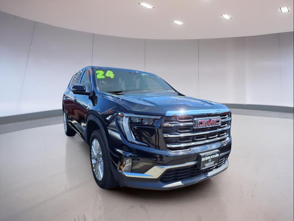 2024 GMC Acadia Elevation