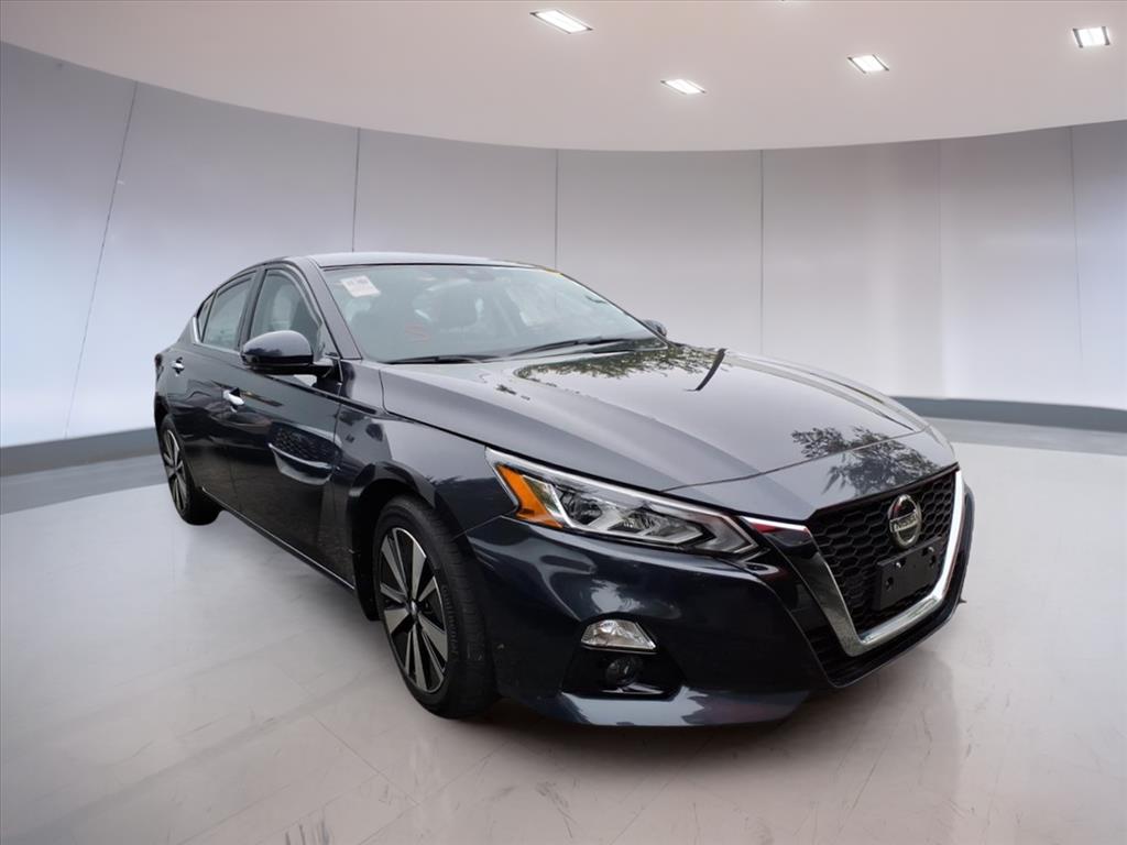 2022 Nissan Altima 2.5 SL