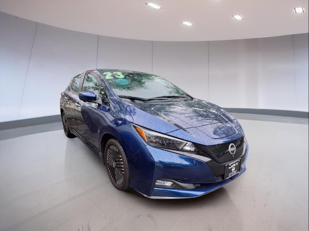 2023 Nissan LEAF SV PLUS