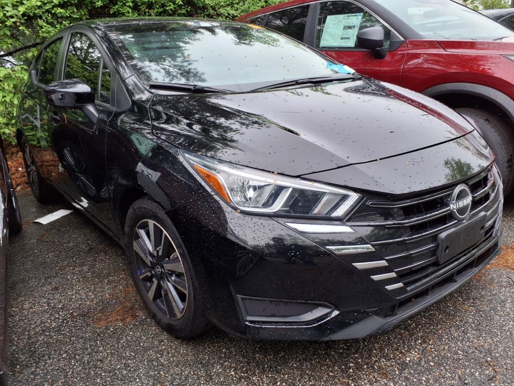 2023 Nissan Versa SV