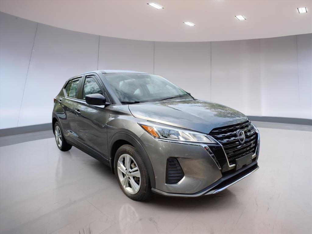 2023 Nissan Kicks S