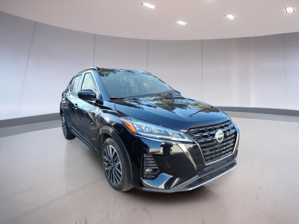 2024 Nissan Kicks SR 2024 Nissan Kicks SR