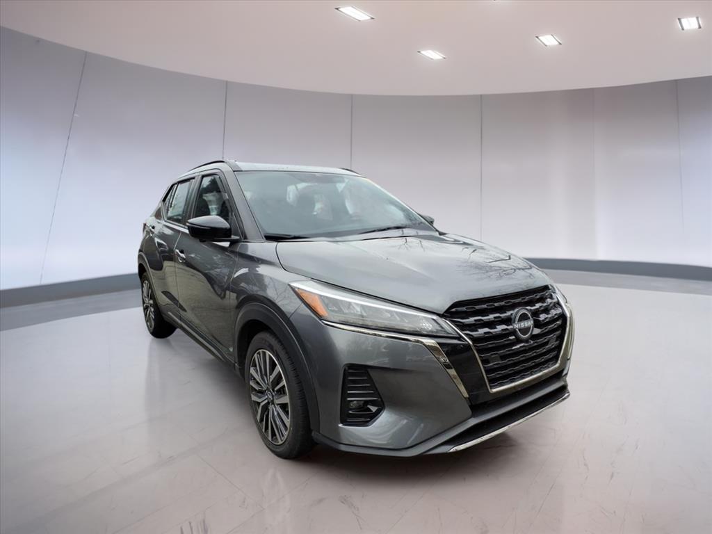 2024 Nissan Kicks SR 2024 Nissan Kicks SR