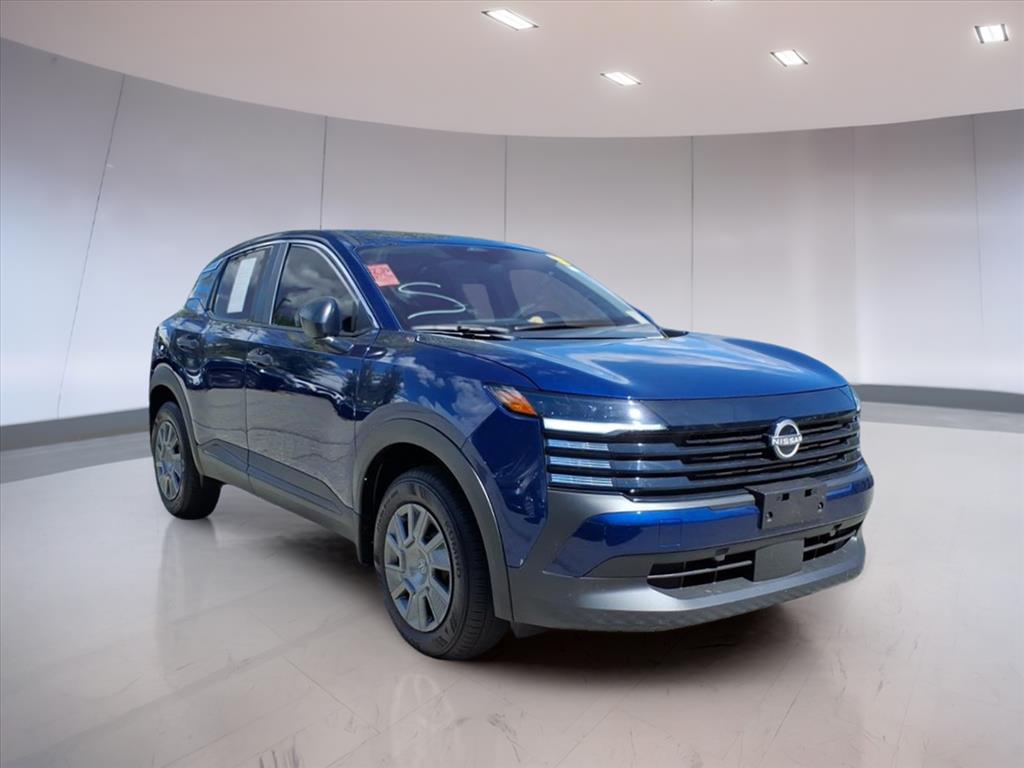 2025 Nissan Kicks S