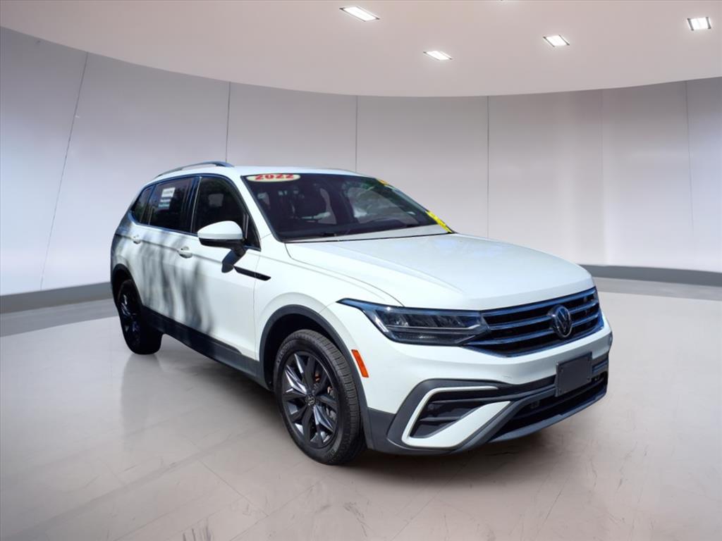 2022 Volkswagen Tiguan SE 4Motion 2022 Volkswagen Tiguan SE 4Motion