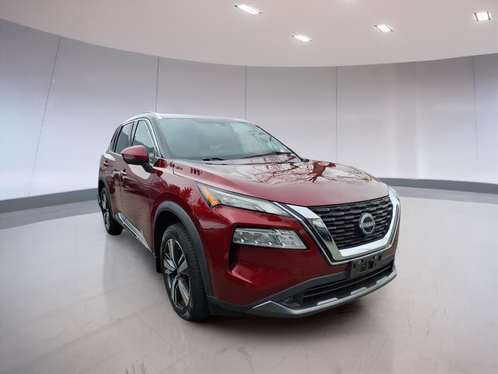 2022 Nissan Rogue SL