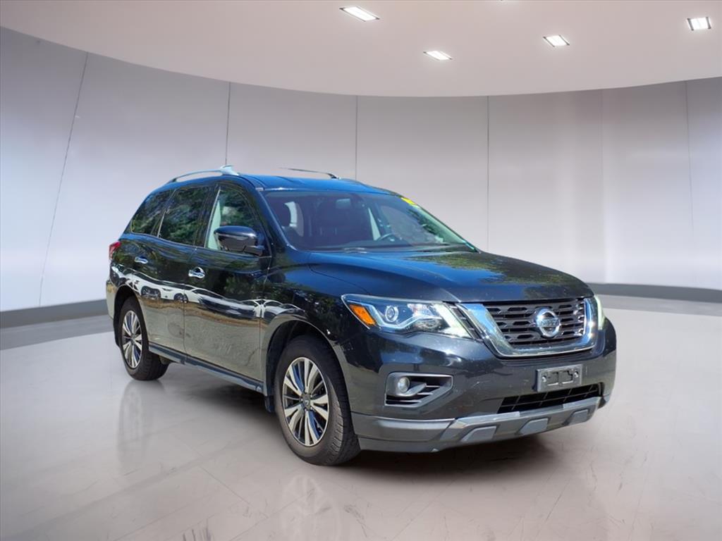 2018 Nissan Pathfinder SL