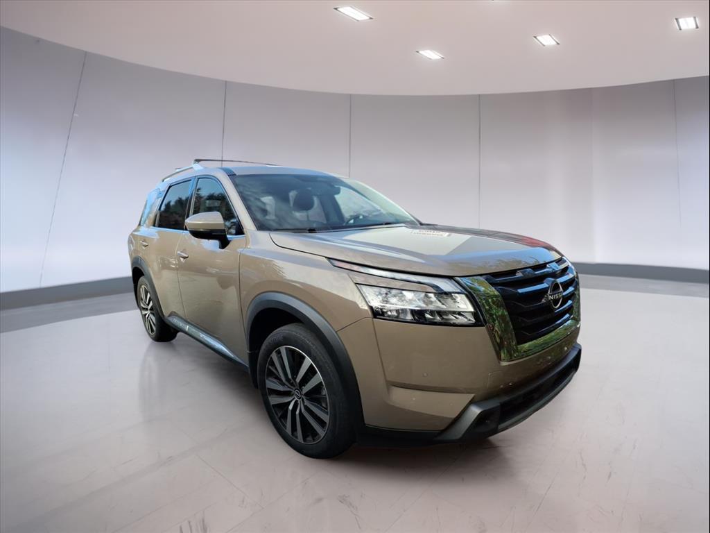 2023 Nissan Pathfinder Platinum 2023 Nissan Pathfinder Platinum