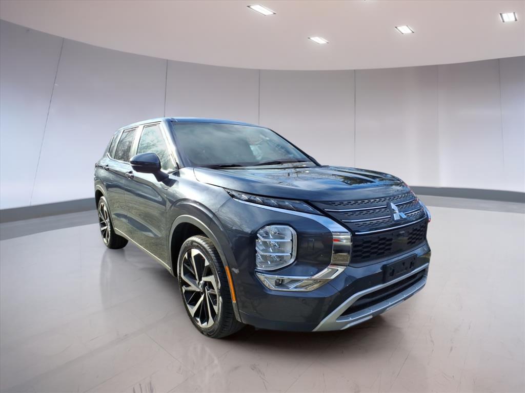 2024 Mitsubishi Outlander SE 2024 Mitsubishi Outlander SE