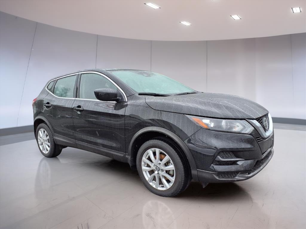 2022 Nissan Rogue Sport S