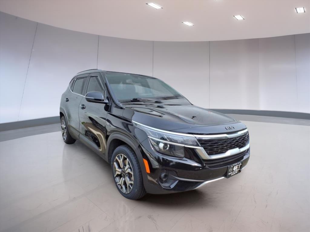 2023 Kia Seltos EX