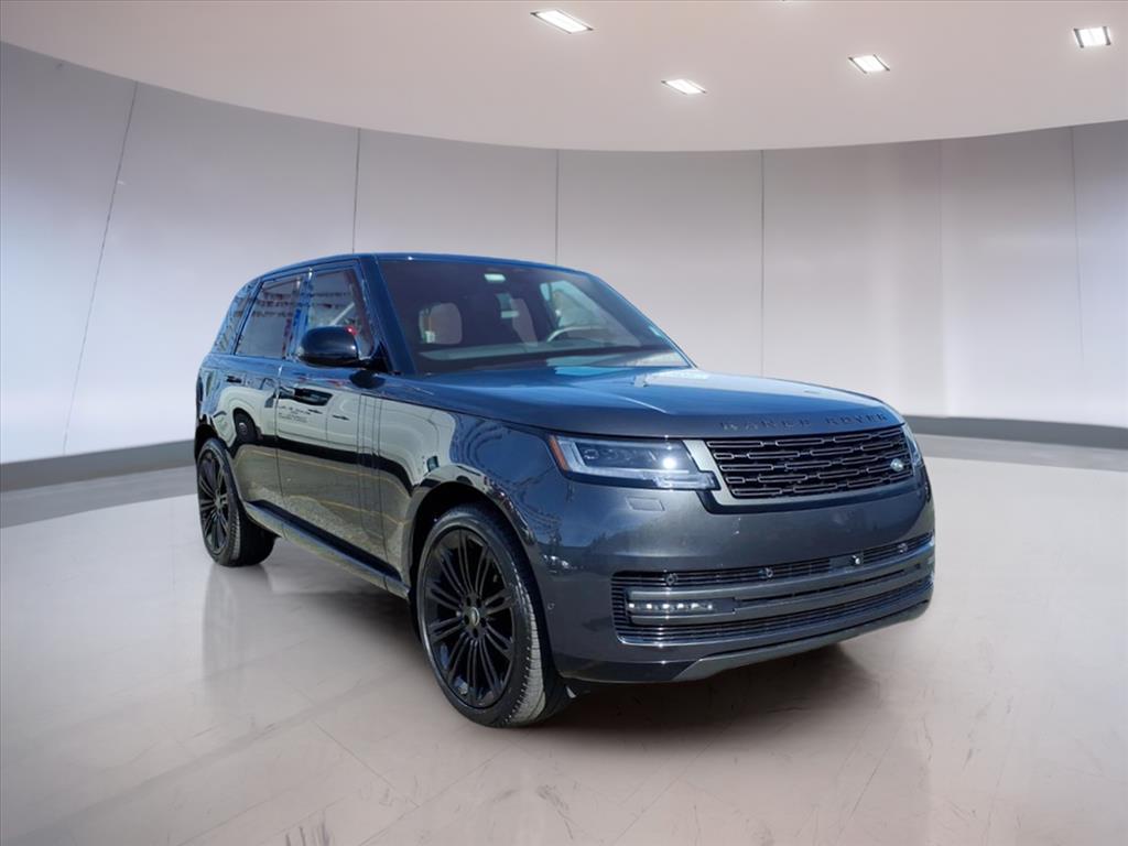 2024 Land Rover Range Rover P400 SE
