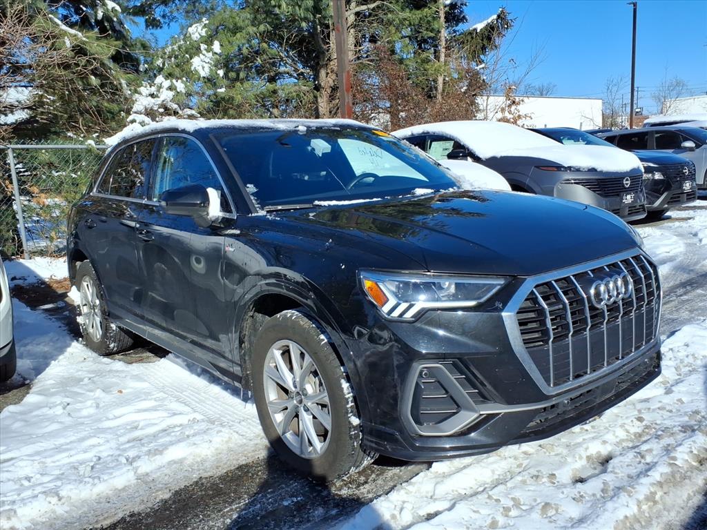 2025 Audi Q3 quattro S line Premium 45 TFSI