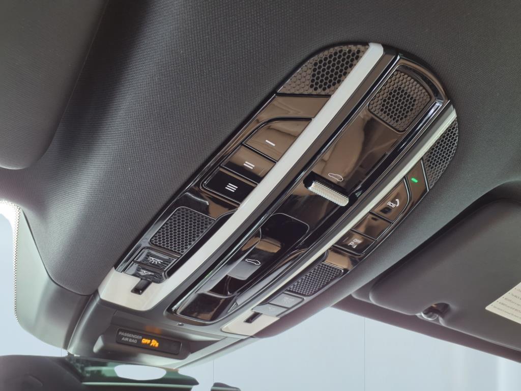 2021 Porsche Cayenne S