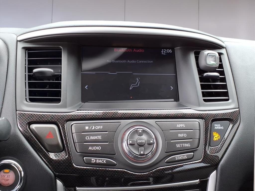 2019 Nissan Pathfinder SV 2019 Nissan Pathfinder SV