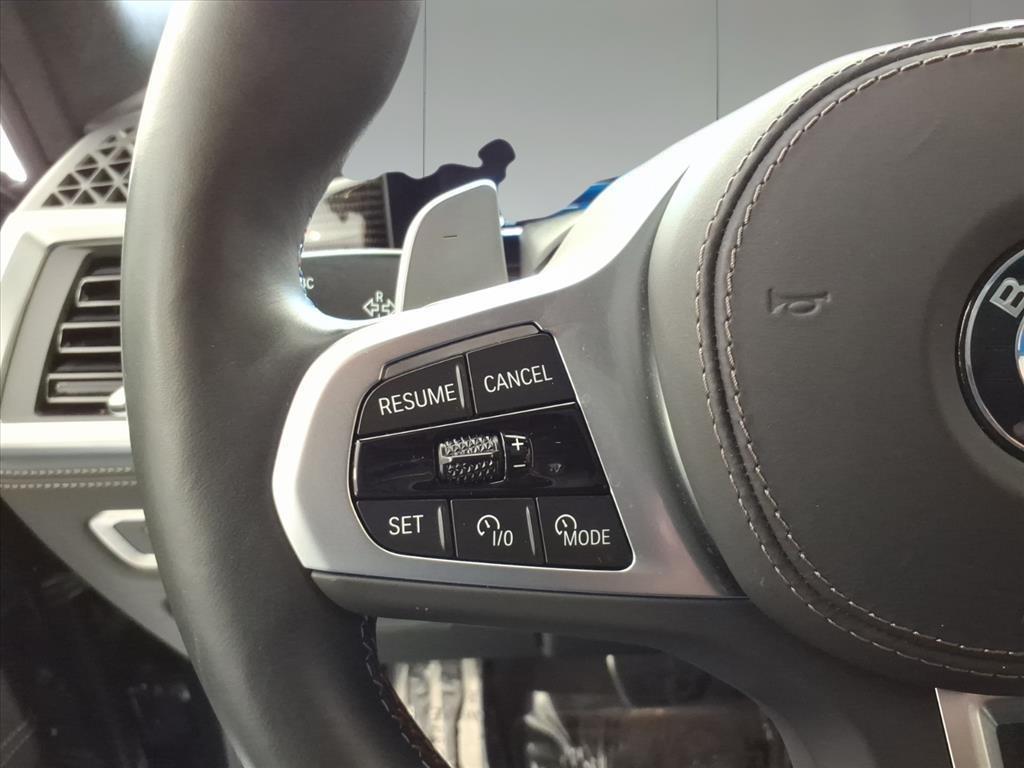 2025 BMW X7 M60i 2025 BMW X7 M60i