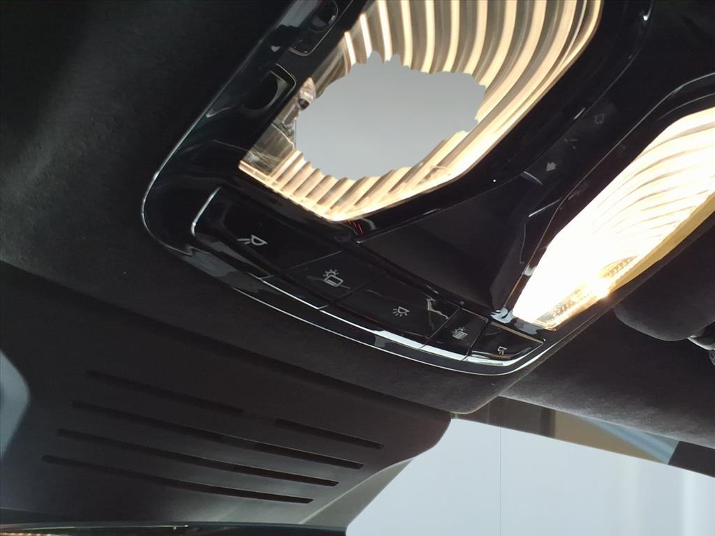 2025 BMW X7 M60i 2025 BMW X7 M60i