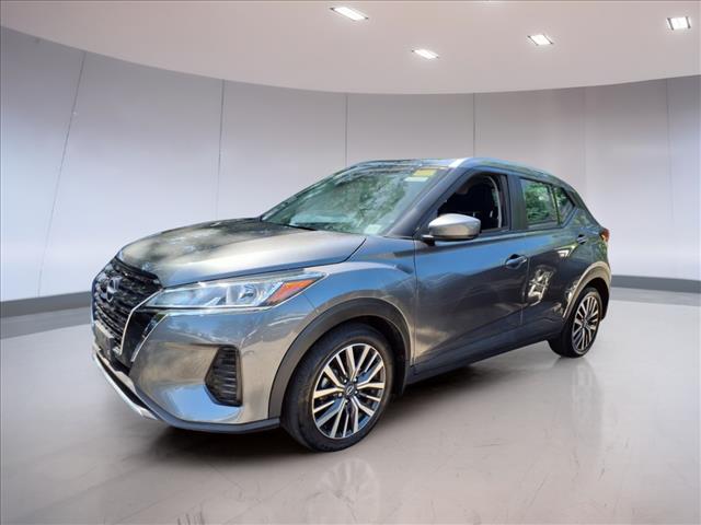2022 Nissan Kicks SV