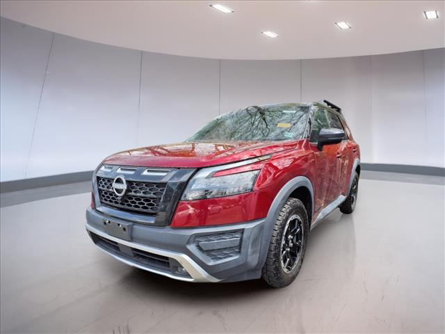 2023 Nissan Pathfinder SV