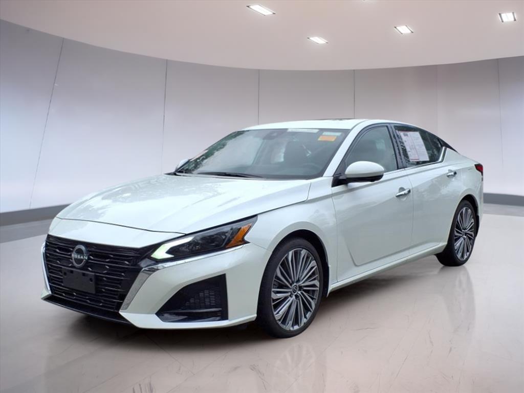 2024 Nissan Altima 2.5 SL