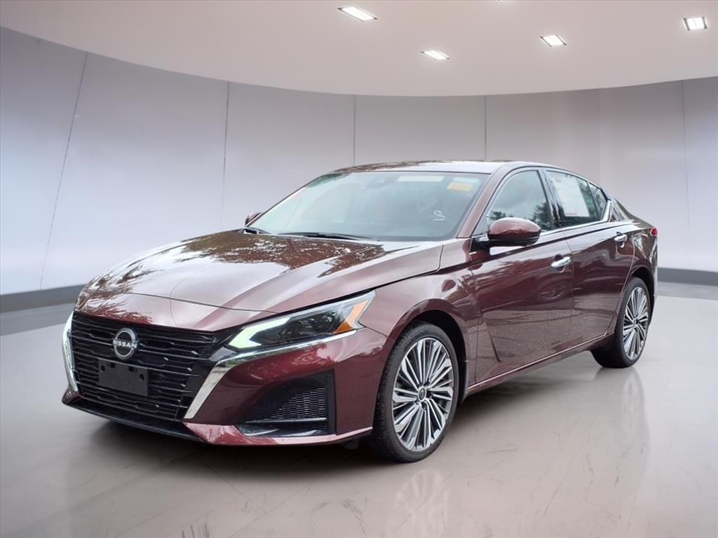 2024 Nissan Altima 2.5 SL