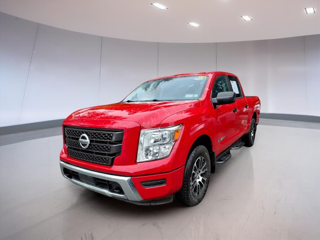 2022 Nissan Titan SV 2022 Nissan Titan SV
