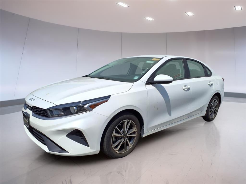 2022 Kia Forte FE