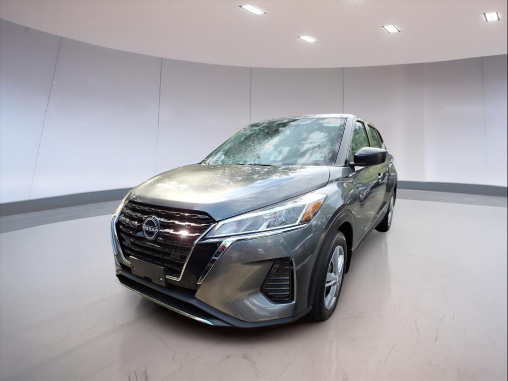 2023 Nissan Kicks S