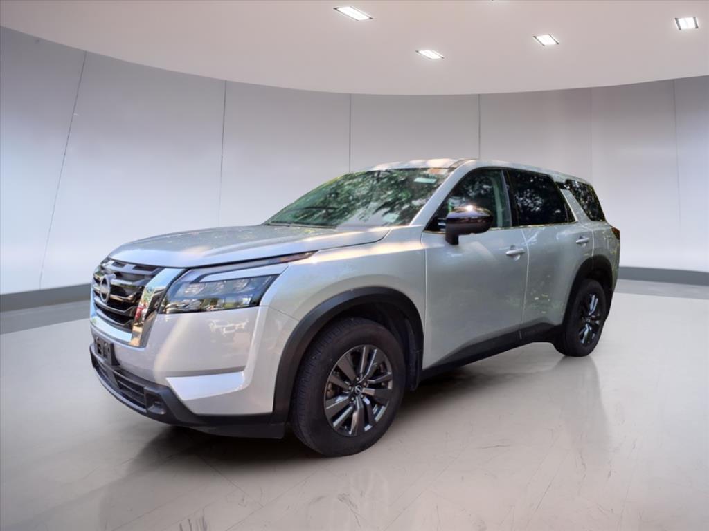 2023 Nissan Pathfinder S