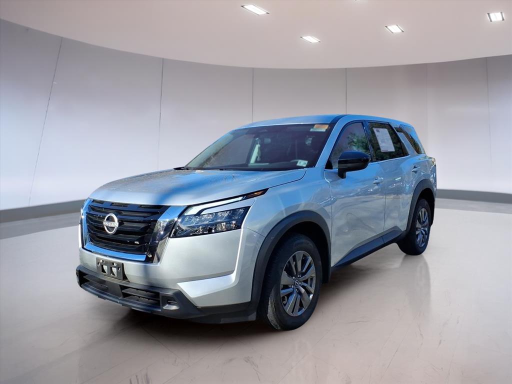 2023 Nissan Pathfinder S 2023 Nissan Pathfinder S