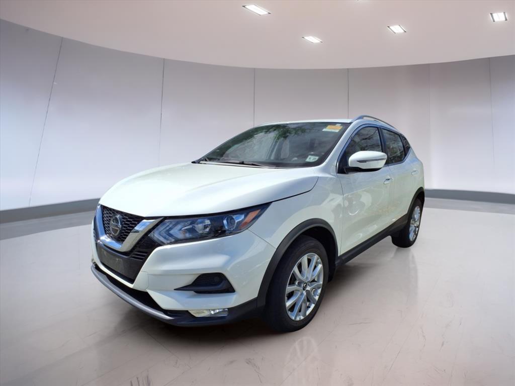 2022 Nissan Rogue Sport SV