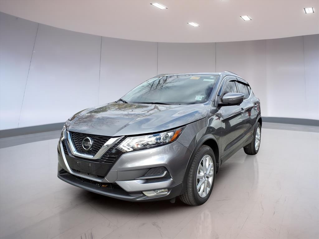 2022 Nissan Rogue Sport SV