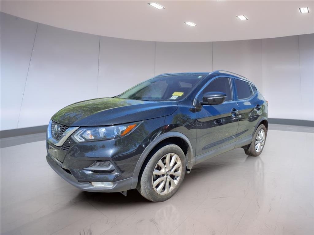 2022 Nissan Rogue Sport SV